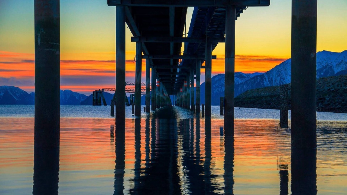 Bear Creek House | Seward House - Lost Lake