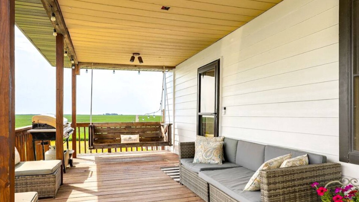 Seward County Other | Seward Nebraska Farm-Gym, Fire Pit, Pool, Sauna