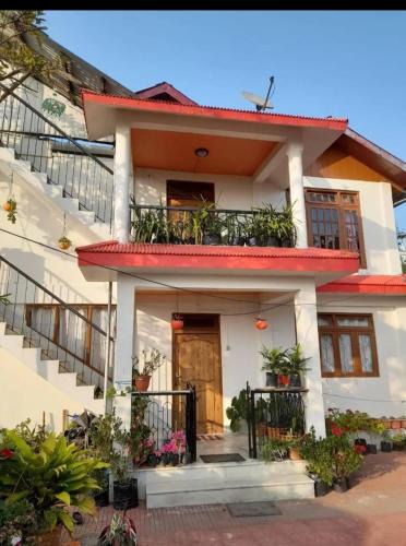 Turuk House | Seyon Homestay
