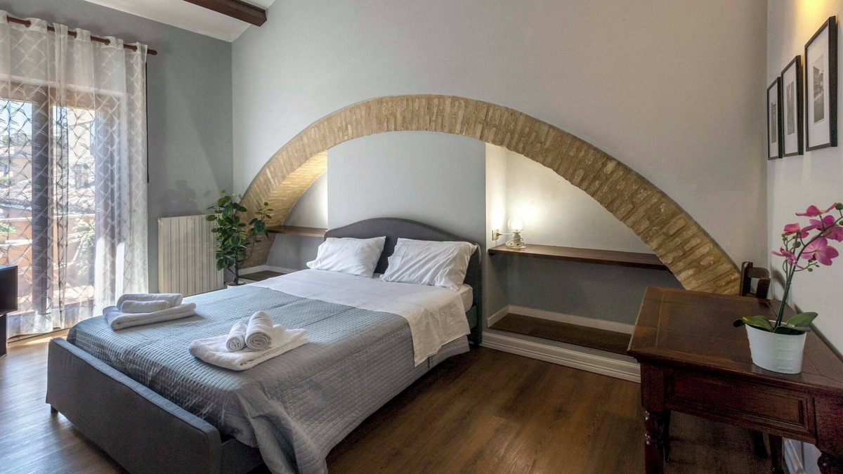 Macerata Apartment | [Sferisterio-Cairoli] Tosca house with balcony