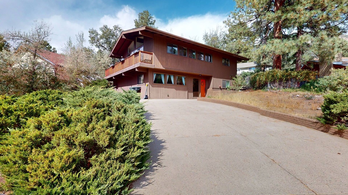 Shadow Mountain House | Shadow Mountain Village Escape | 2 Living Areas, Deck & Yard | Walk to Trail