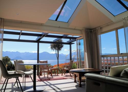 Manapouri Apartment | Shadowland Apartment