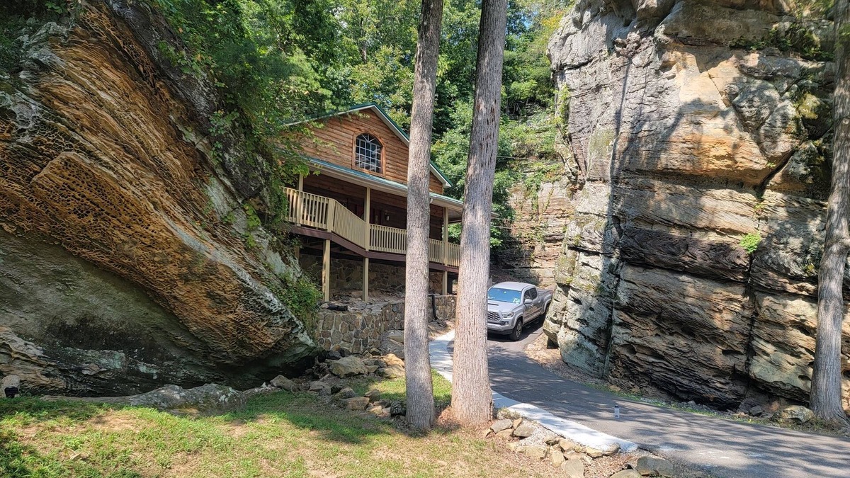 Penrod House | Shady Cliff Rock House