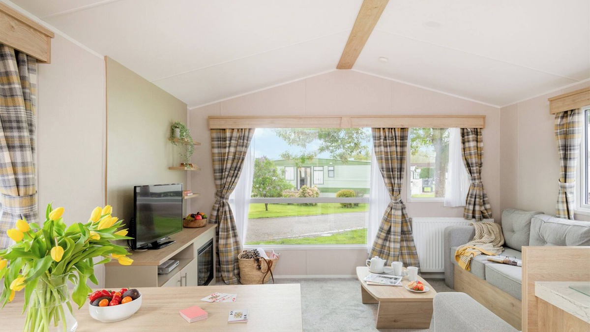 Tiddington House | Shakespeare Caravan