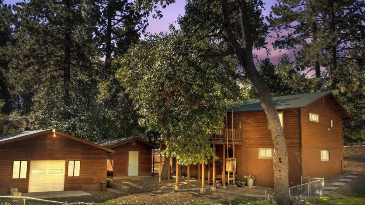 Mount Laguna House | Shangri-La Mountain Retreat in Mount Laguna San Diego - Sleeps 12