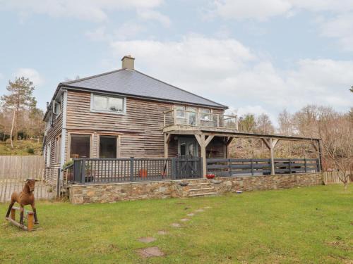 Ardnatrush House | Shanti Gher