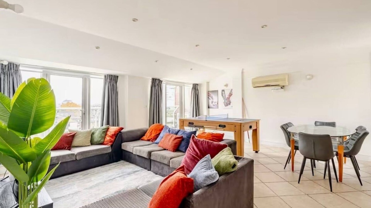 Cathedrals Condo | Shard Views London Penthouse!