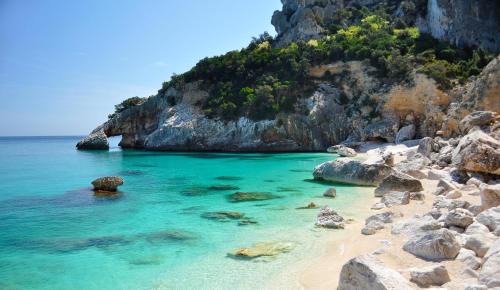 Girasole Apartment | Shardana Blu - Net Zero Home Holiday