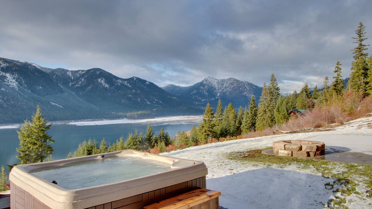Cle Elum House | Shared Game Room: Dazzling Cle Elum Home
