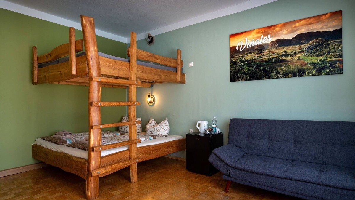 Rothenburg/O.L. Bed & Breakfast | Shared room for up to 4 people - Pension Cubana