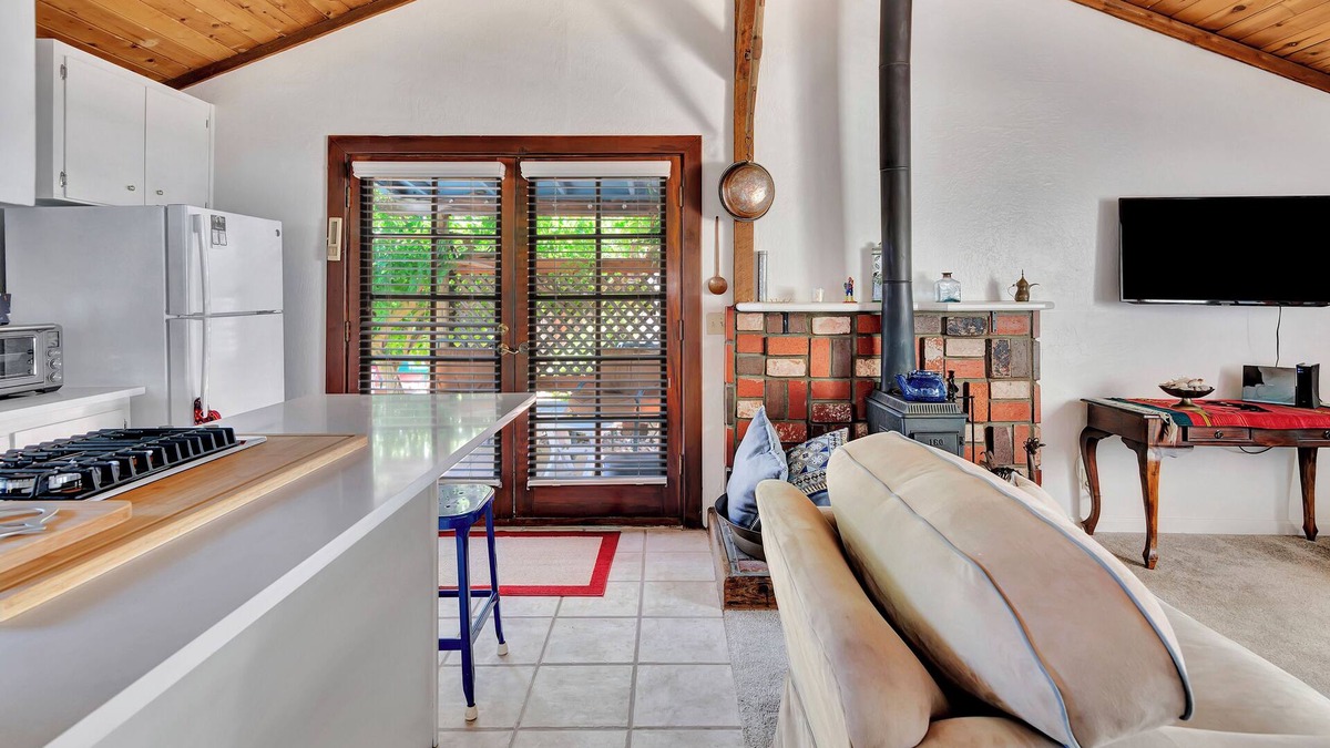 San Luis Obispo House | SHARI'S PLACE - UNEXPECTED CHARM; STAND-ALONE COTTAGE