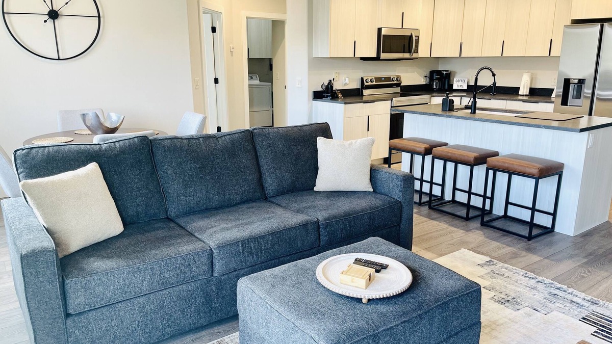 Mesquite Condo | Sharp Mesa Oasis by Mesquite Vacation Rentals with Private Balcony, Community Pool Access and $510 in free daily activities