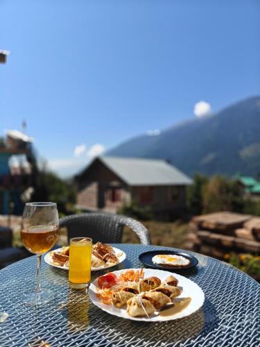 Manali Bed & Breakfast | Shasha