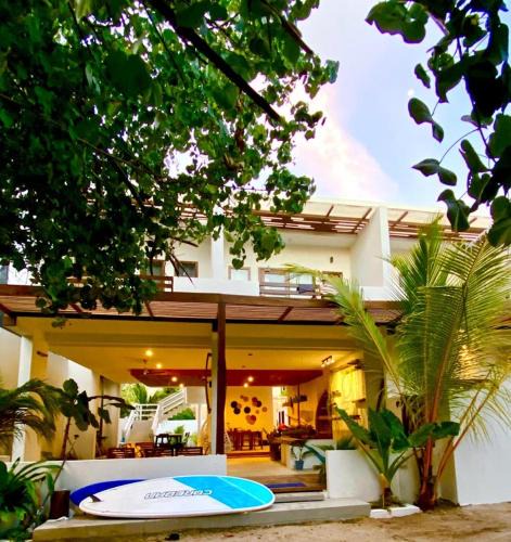 Ukulhas House | Shaviyani Retreat