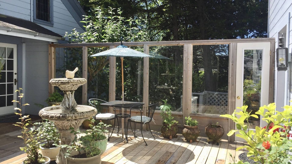 Ferndale Bed & Breakfast | Shaw House Inn