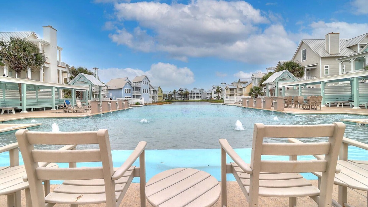 Cinnamon Shore Apartment | Shells on the Beach TC 2104