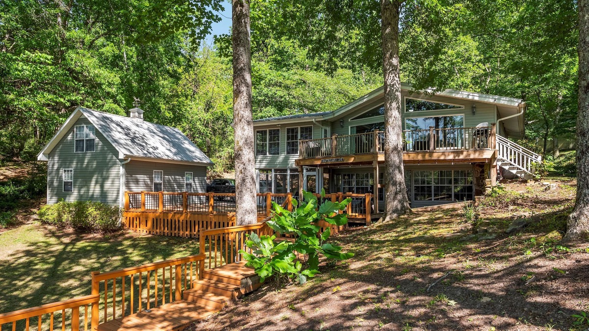 Jasper House | Sheltered Cove: 4 BR, 3 BA House in Jasper, Sleeps 12