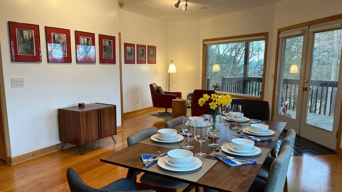 Cross Keys House | Shenandoah Blue Ridge House, private and convenient