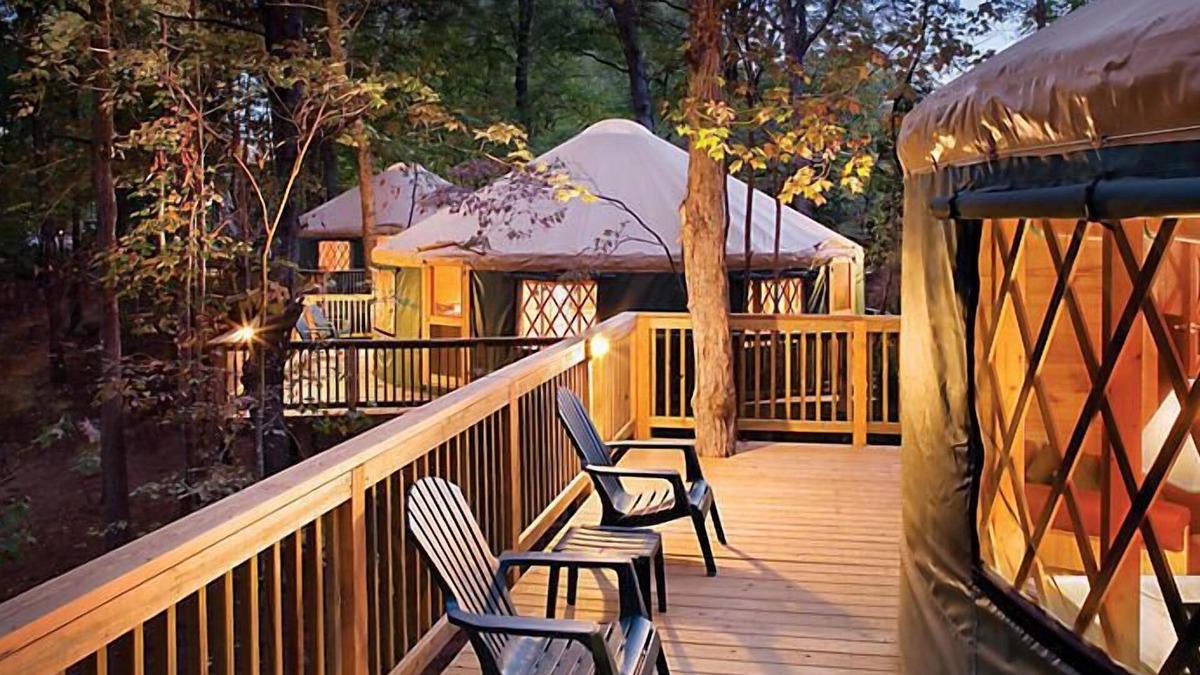 Gordonsville Resort | Shenandoah Crossing Resort with acres of wilderness