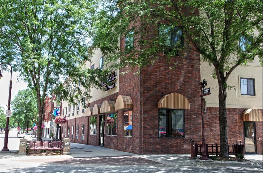 Shenandoah Hotel | Shenandoah Inn & Suites