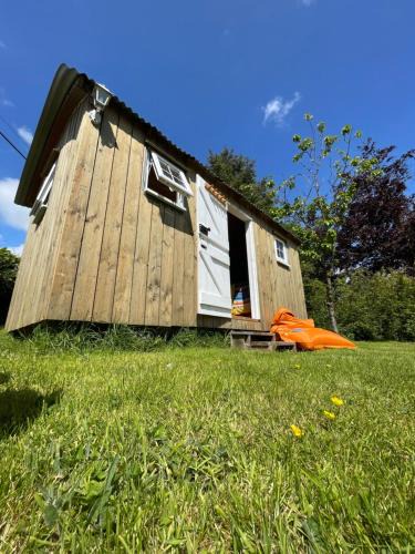 Gwynfe Other | Shepherds Hut - Brecon Beacons