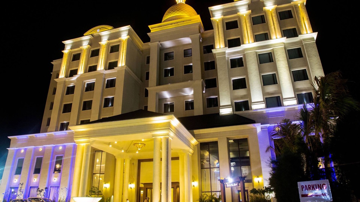 Indore Hotel | Sheraton Grand Palace Indore