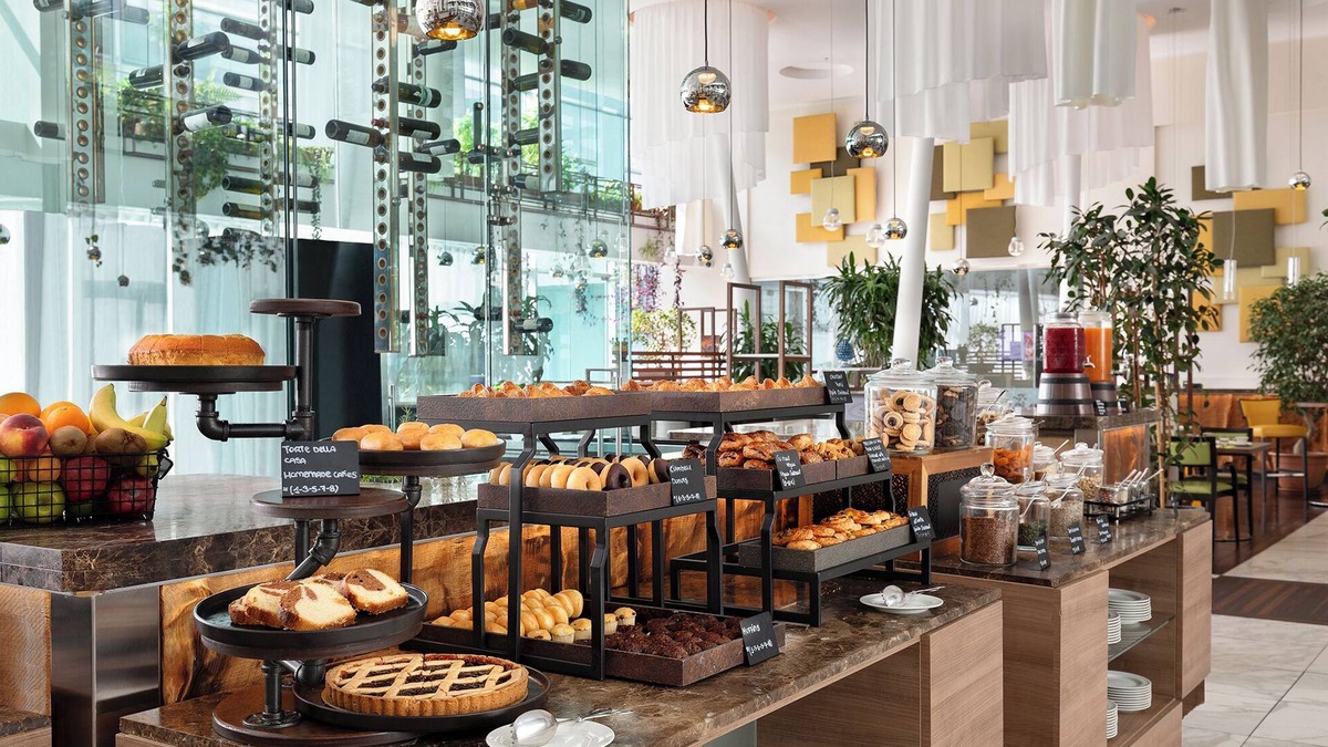 Ferno Hotel | Sheraton Milan Malpensa Airport Hotel & Conference Center