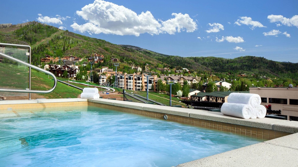 Steamboat Springs Hotel | Sheraton Steamboat Resort Villas