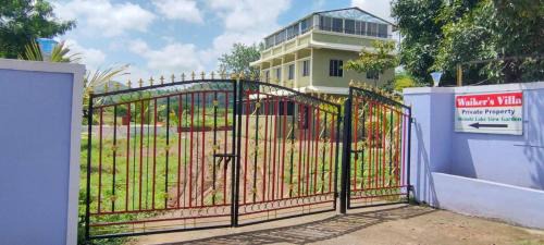 Junnar Villa | Shinobi Lakeview Retreat