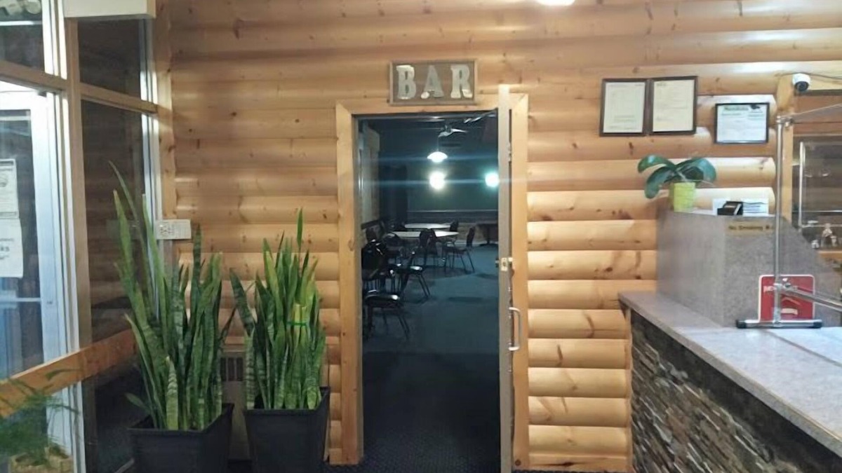 Shoal Lake Hotel | Shoal Lake Motor Inn