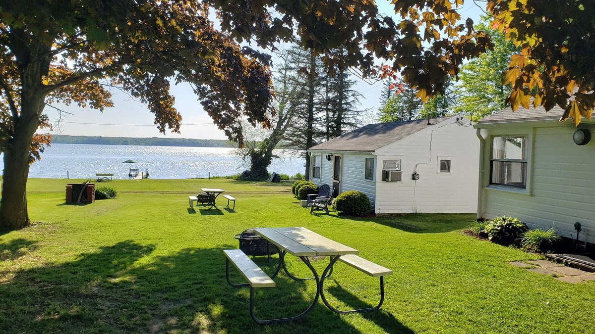 Pymatuning Central House | SHORE HAVEN COTTAGE #1