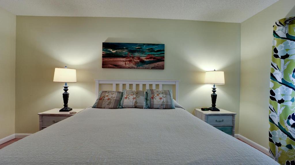 Trailer Estates Apartment | Shorewalk Vacation Villa