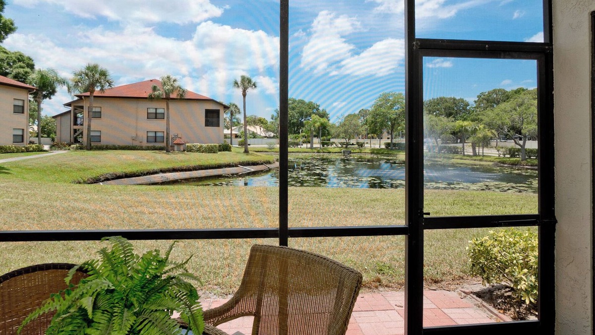 South Bradenton Apartment | Shorewalk WG condo 2 Bedroom/2 Bath-near Beaches, IMG, Pool, Tennis, Pickleball
