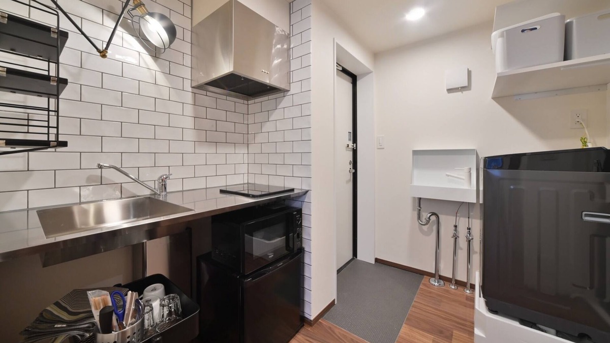 Honmachi Apartment | Shower 8 minutes walk from Hatsudai Station Fi /Shibuya-ku Tokyo