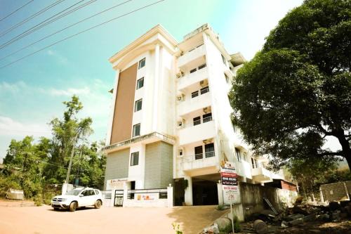 Kollur Hotel | Shri Devi Mookambika - Apart Hotel