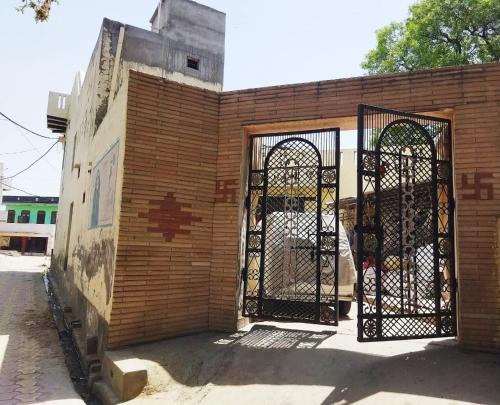 Mathura House | Shri Homestay