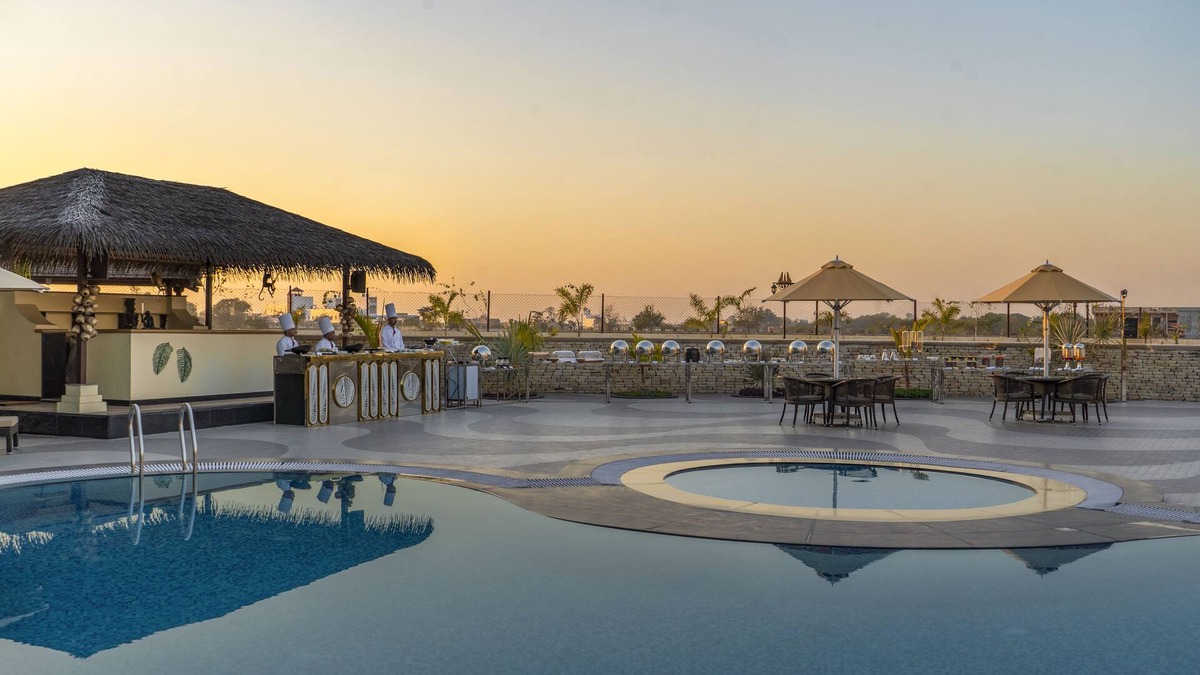 Orai Hotel | Shyama Sarovar Portico