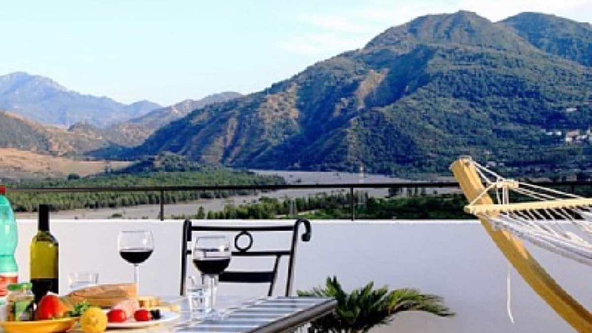 Rodi Milici Apartment | Sicilia - Casa Bianca Grande apartment for 2-8 persons