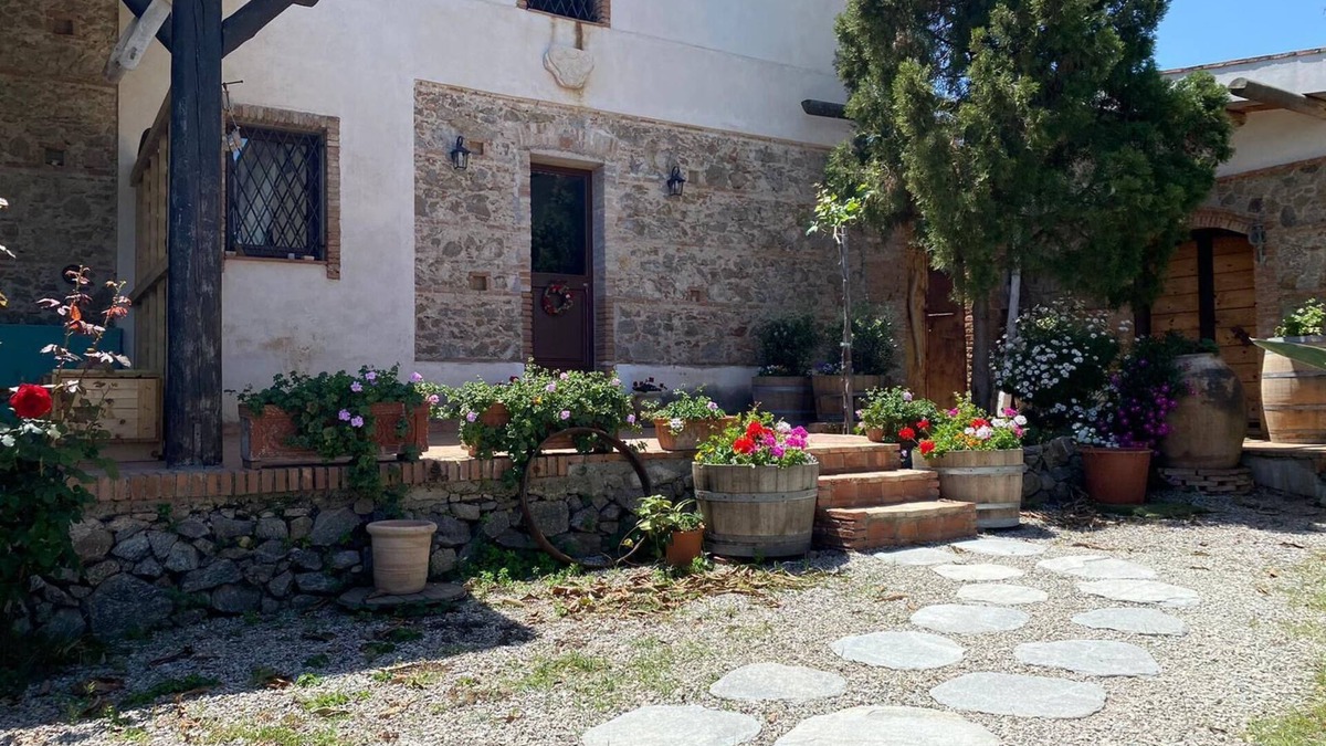 Province of Messina Apartment | Sicilian Suite Garden