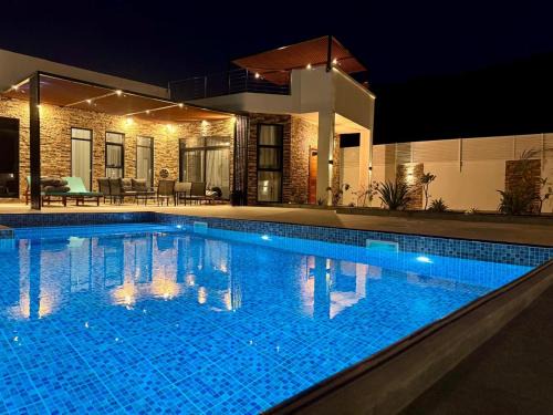 Oman Ski Chalet | Sifah Breeze