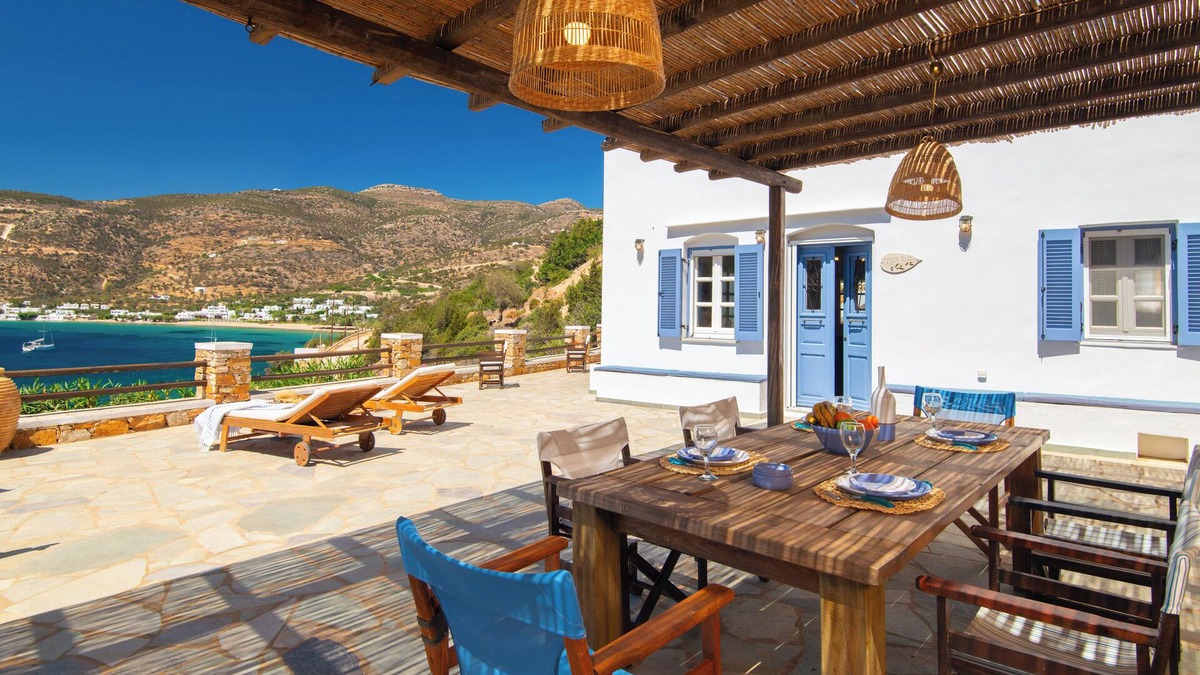 Vathi Villa | Sifnos Theros Villa