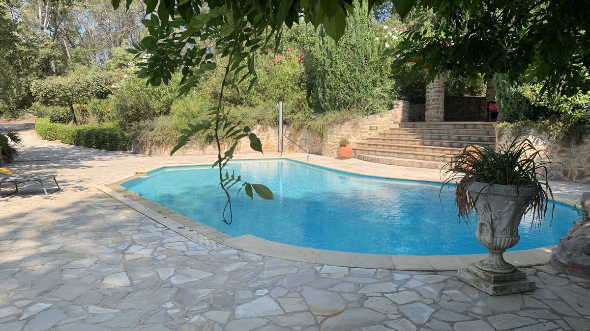 Carces House | Silence in the Green Provence