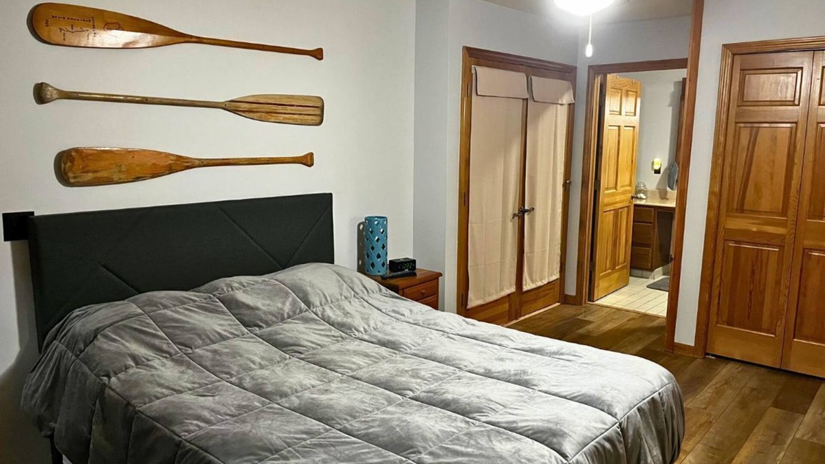 Mears House | Silver Lake Dunes Cottage with partial lake view