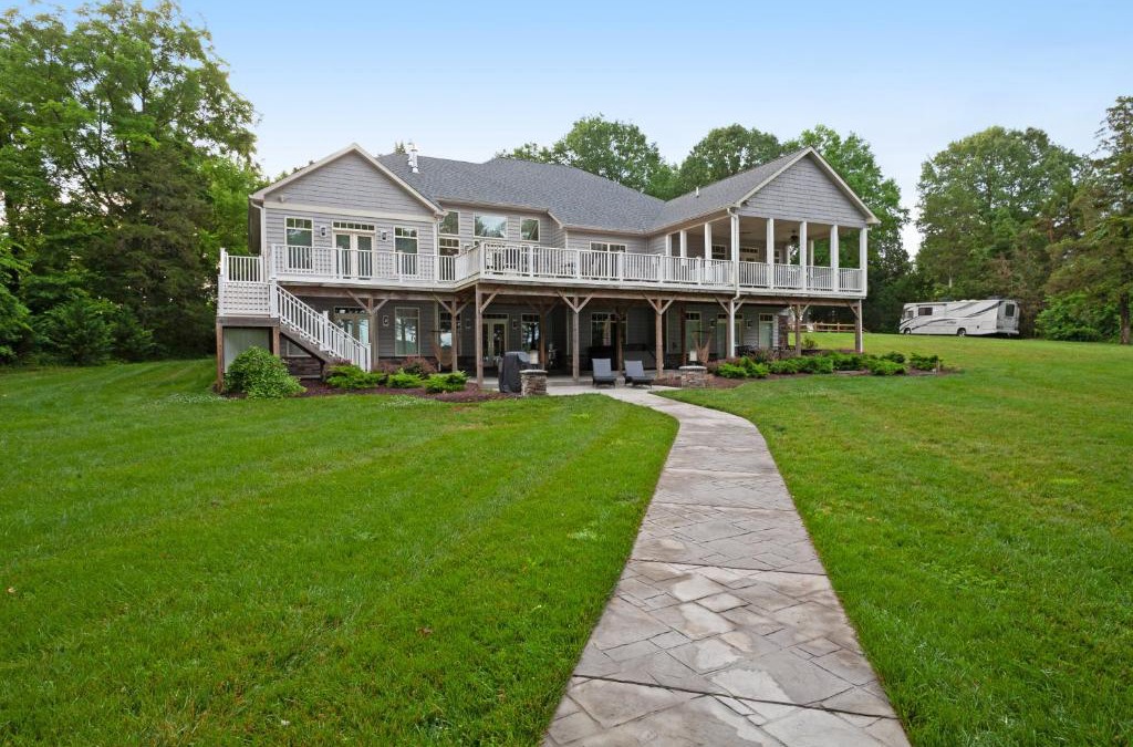 Bumpass House | Silver Sands