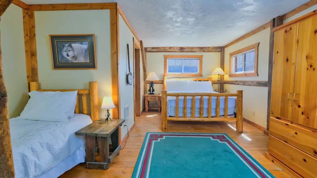 Swan Valley Apartment | Silver Spur Suite .