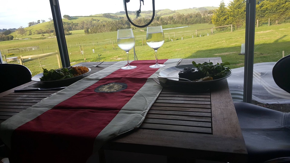 Loch House | Silverbirch Cottage is only 500 meters fro the centre of Loch