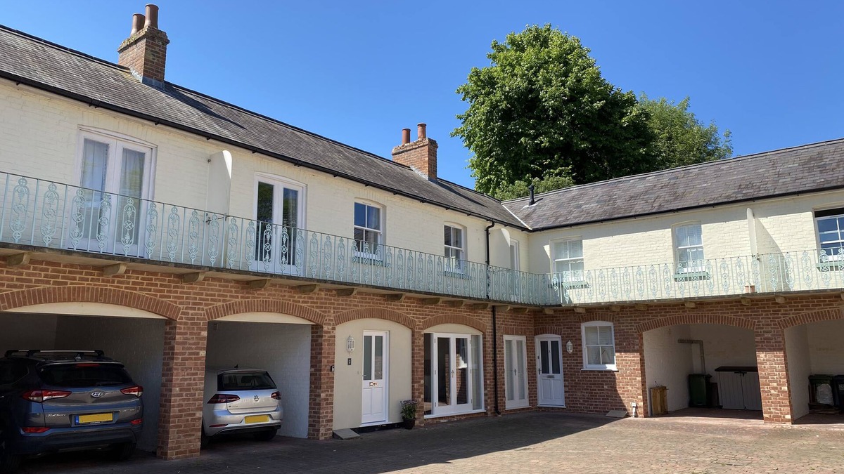 Meads Cottage | Silverdale Mews-Gorgeous 2 Bedroom Seaside Cottage