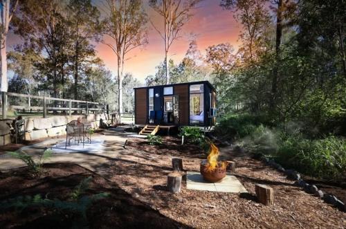 South Maclean House | Silveroak Lodge Tiny House by Tiny Away