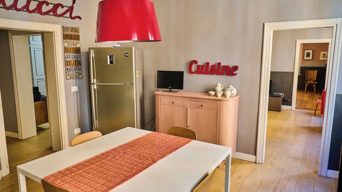 Old Town Apartment | SIMONA's place. The center of Modena CIN IT036023C2V4ED6TF5 CIR 036023-AT-00032