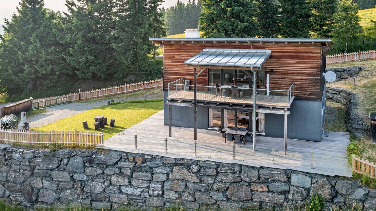 Sankt Urban Apartment | Simonhöhe Kärntentraum by Interhome